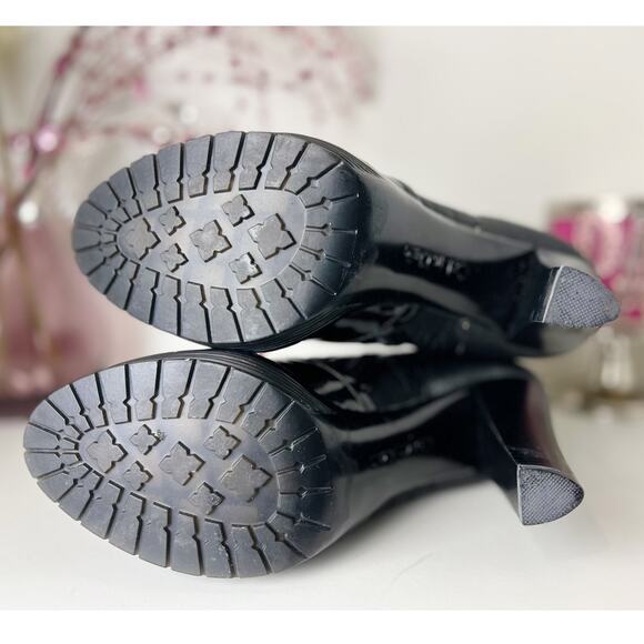 Calvin Klein Diamond Quilted Nylon Leather Trim Heeled Ankle Booties Black 8.5 - Picture 9 of 15